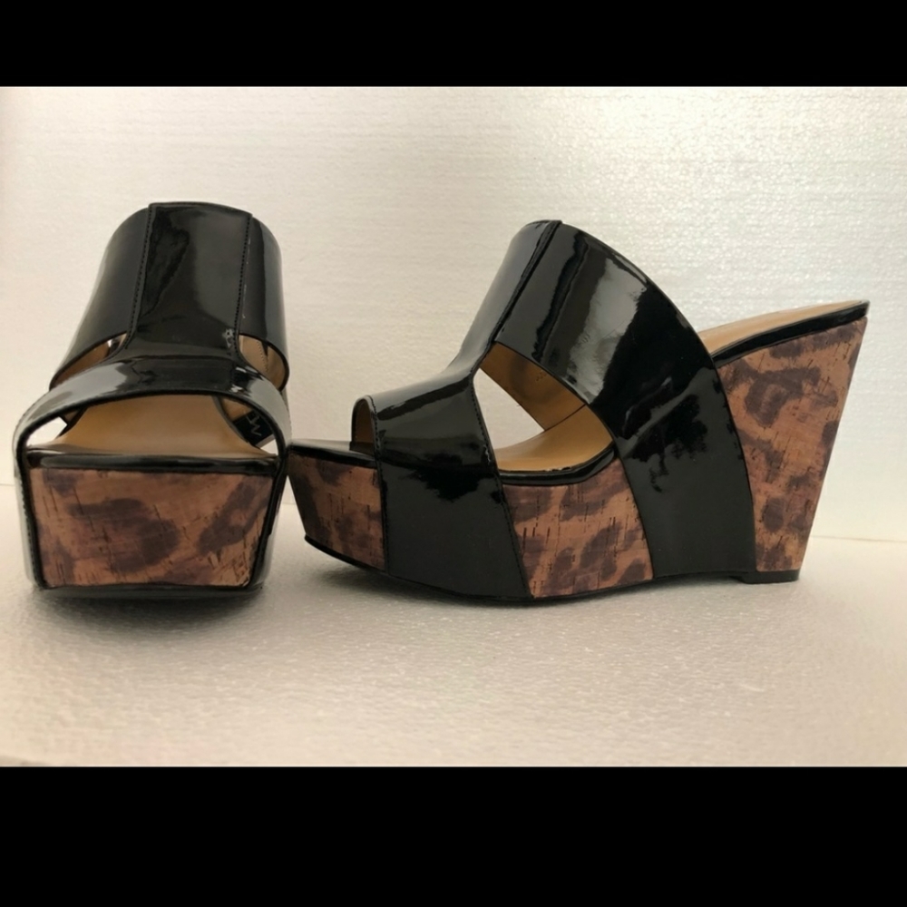 Nine West leopard wedges